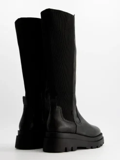 Musse&Cloud -nahkasaapas